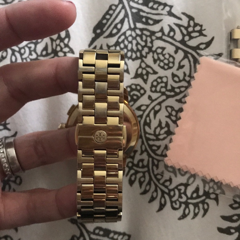 Tory Burch Gold Watch - Picture 5 of 8